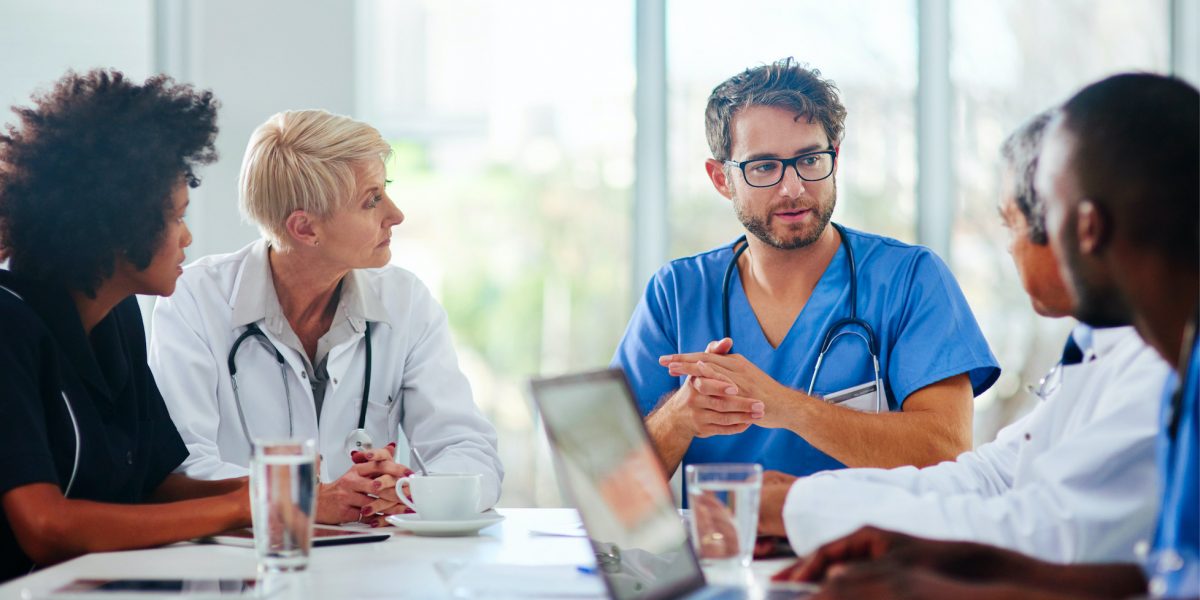 Die Ärztschaft ist die lokale Anlaufstelle für Ärzte ebenso wie für Patienten, z.B. in Streitfragen. 