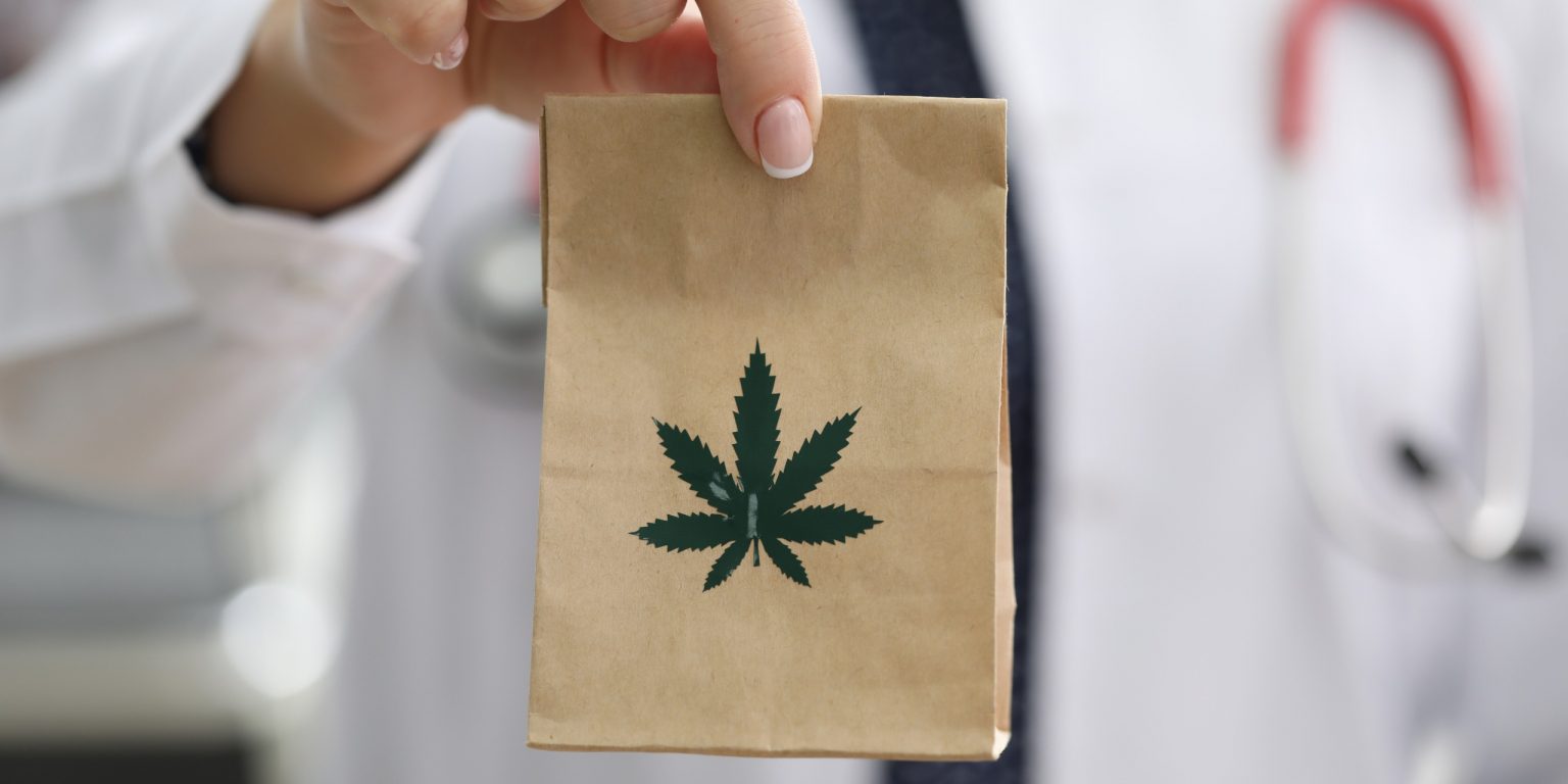 CannabisArzt Spezialist für Cannabinoide